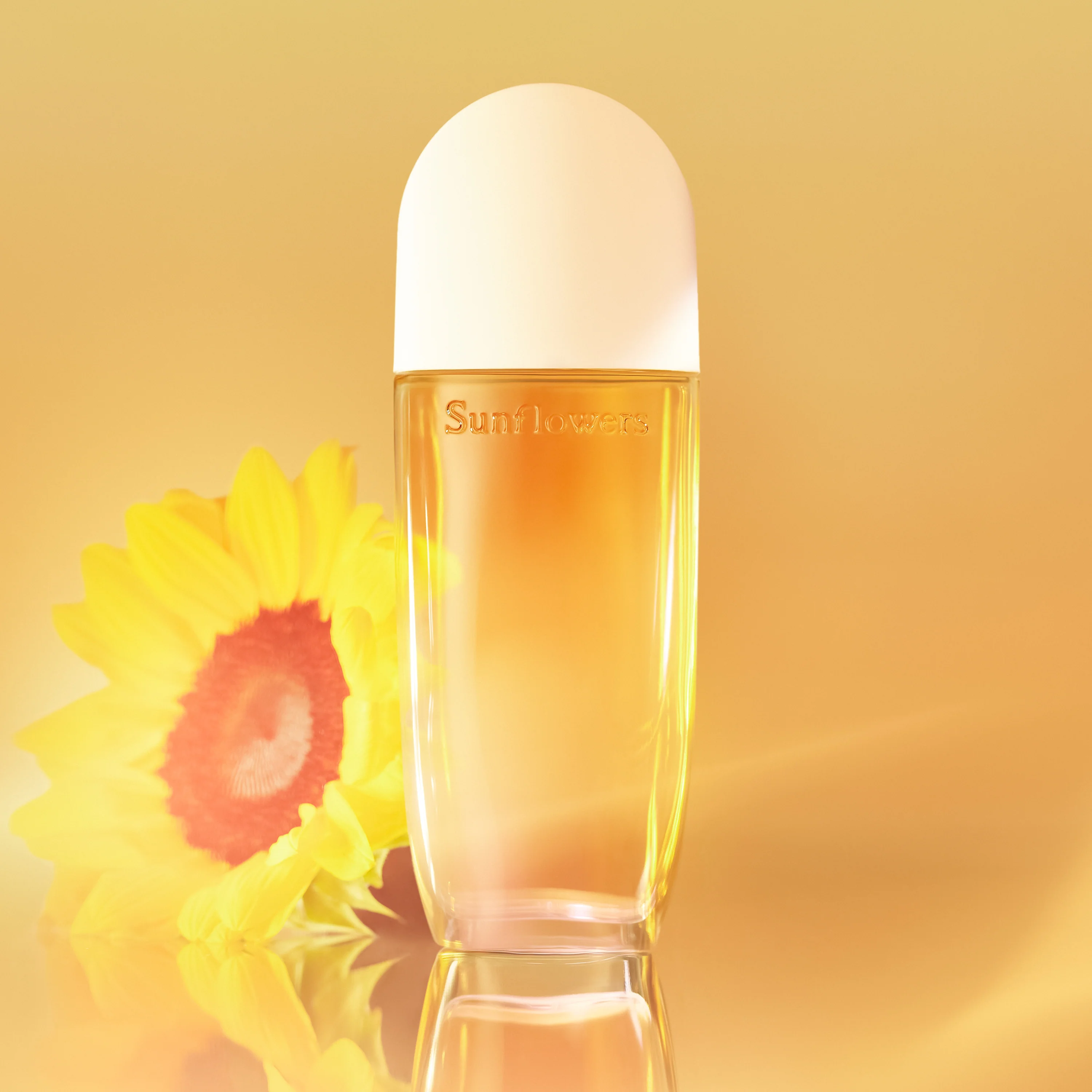 Sunflowers Eau De Toilette Spray - Image 4